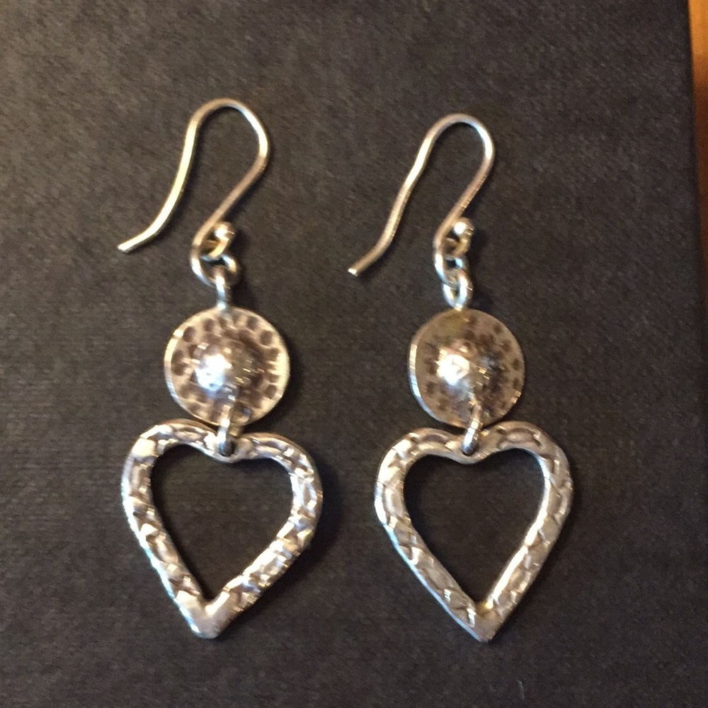 Sterling silver dangle ❤️ earrings💕